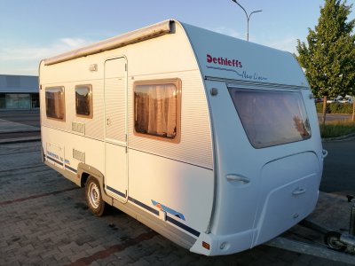 Karavan Dethleffs 430+ Markýza